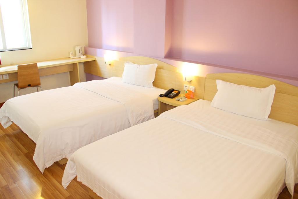 7Days Inn Dalian Heishijiao Software Park Екстер'єр фото