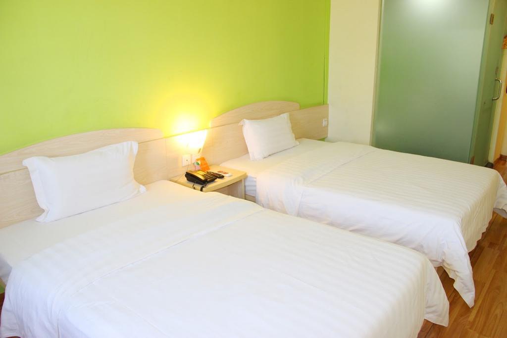 7Days Inn Dalian Heishijiao Software Park Екстер'єр фото