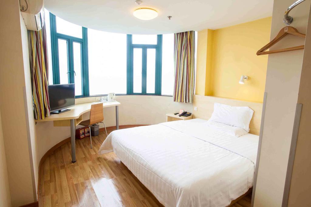 7Days Inn Dalian Heishijiao Software Park Екстер'єр фото